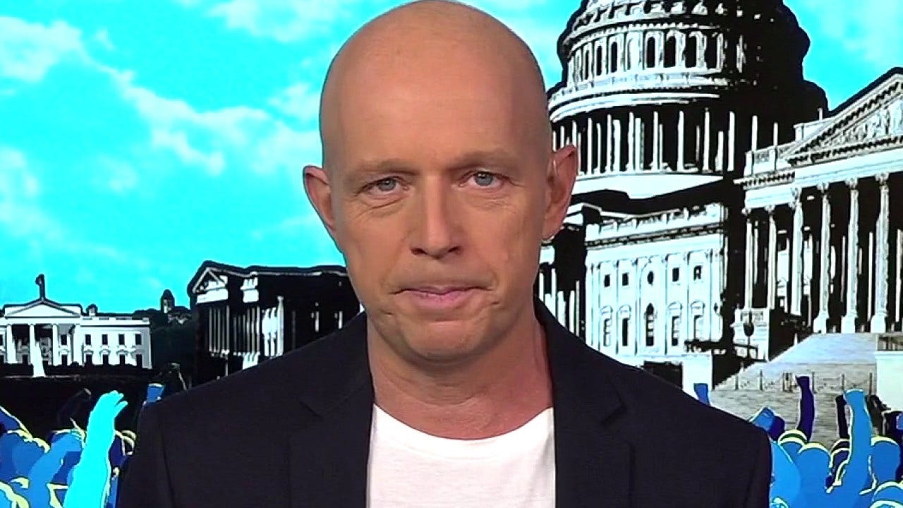 Steve Hilton says 'lower the temperature' on rhetoric: Follow Ginsburg's, Trump's lead