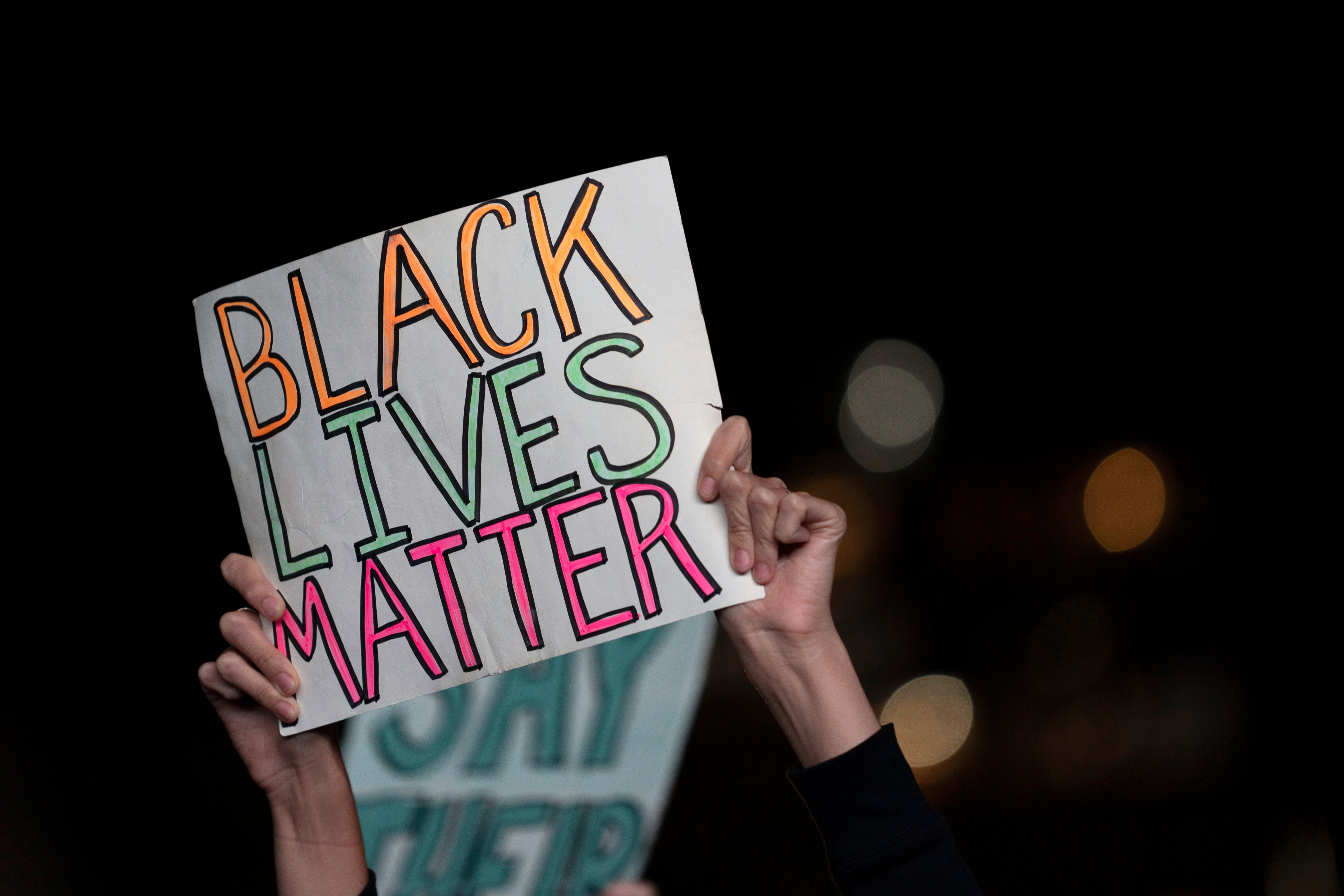 driver-plows-into-laarea-crowd-where-trump-blm-protesters-gathered-2-hurt