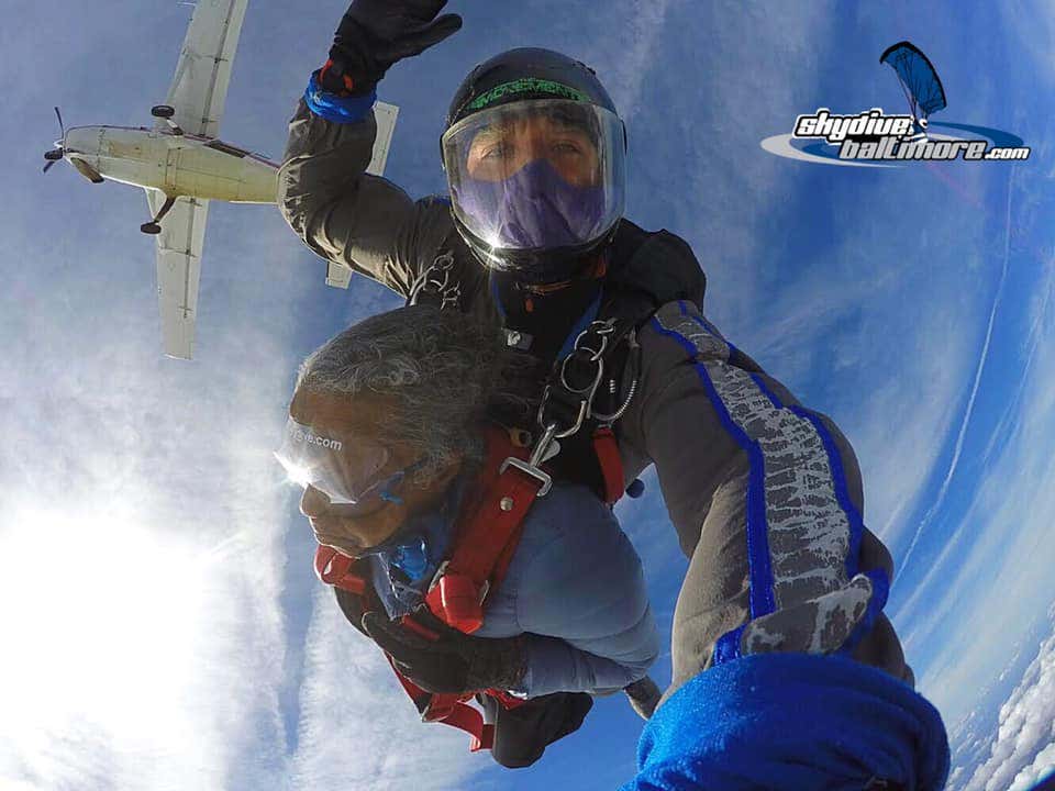 World War II veteran celebrated 102nd birthday by skydiving