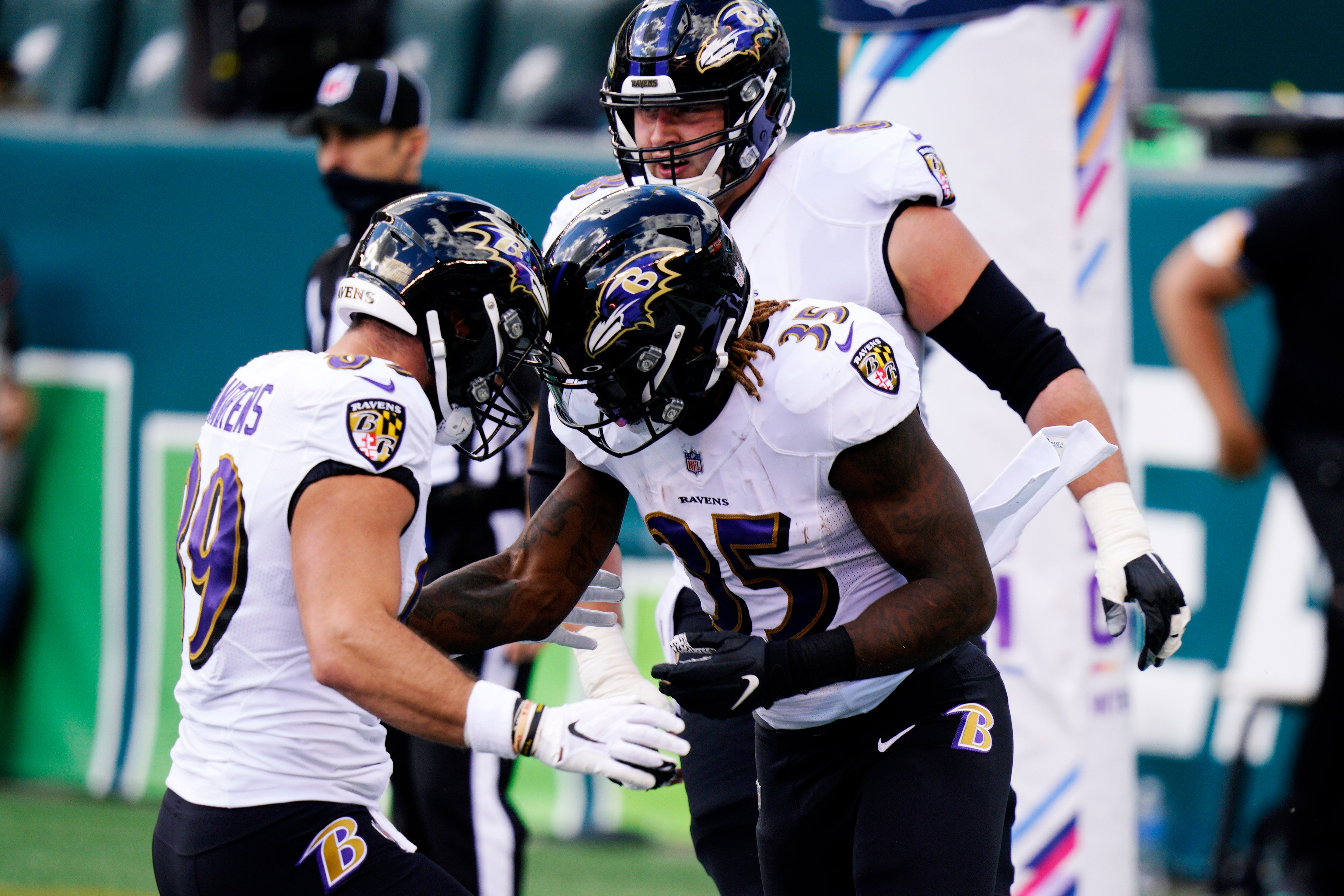 Ravens hold on for Super Bowl victory