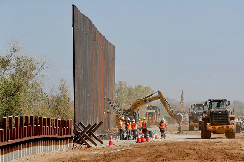 'We Build the Wall' organizers plead guilty to fraud conspiracy