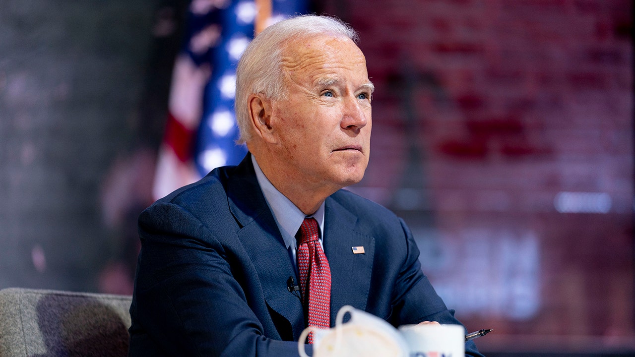 Biden rips 'ugly' Trump supporters honking horns at Minnesota rally ...