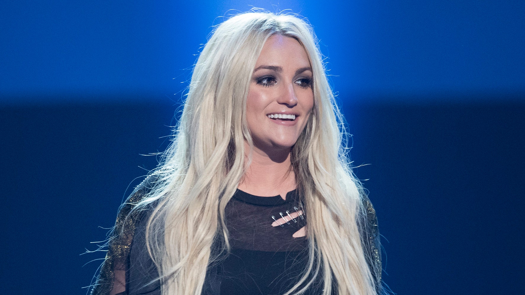 Jamie Lynn Spears releases updated version of 'Zoey 101' theme song