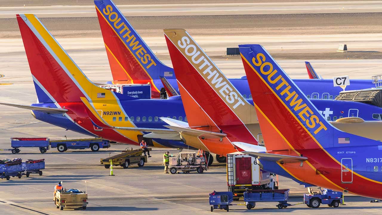 Southwest Passenger Accused Of Wearing Lewd Top Is Forced To Cover Up 5202