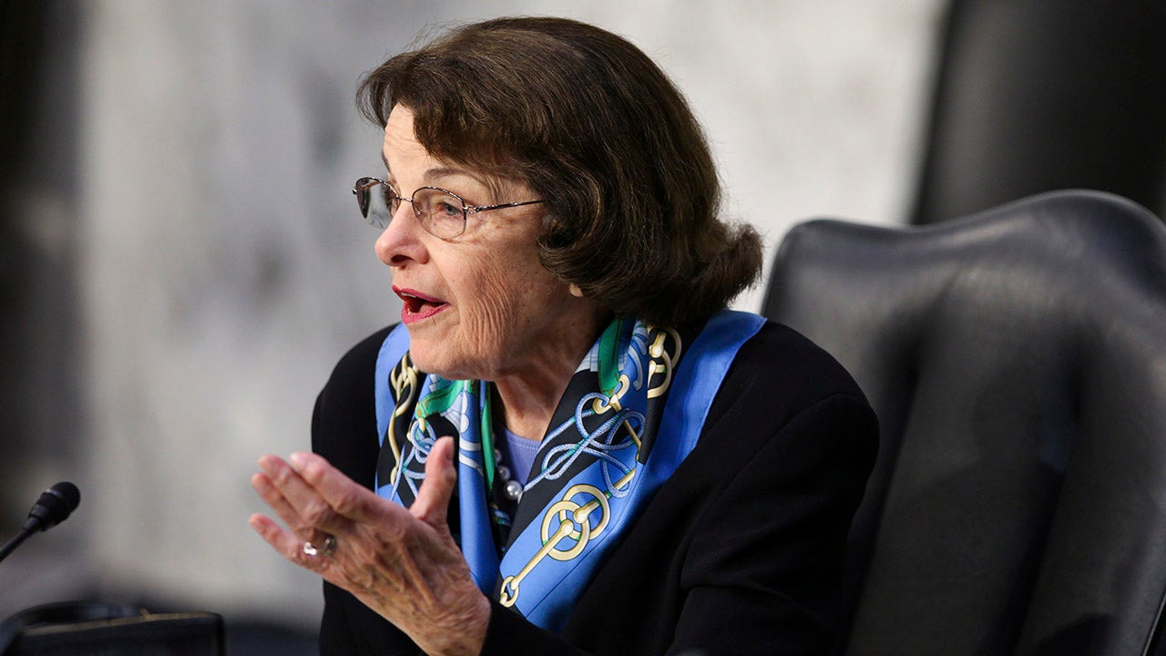 Feinstein says Justice Breyer's retirement would be 'great loss' as left seeks his departure