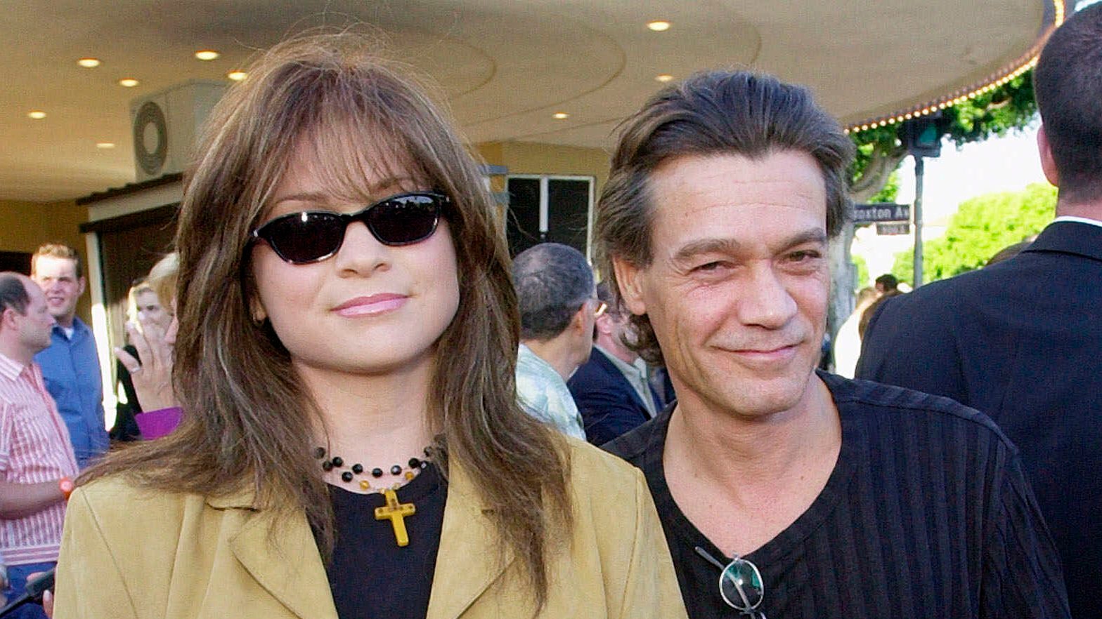 Valerie Bertinelli posts throwback photos of Eddie Van Halen in tribute after his death Fox News picture pic