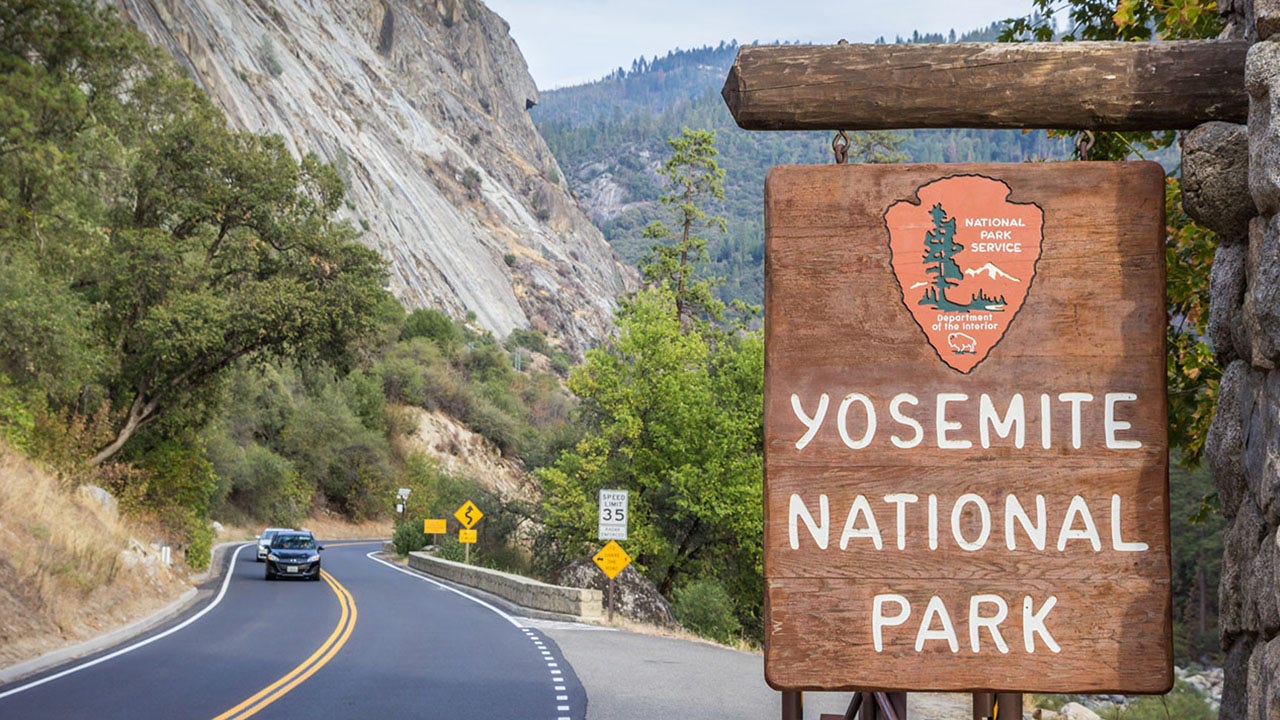 Yosemite National Park Sign Istock 2 