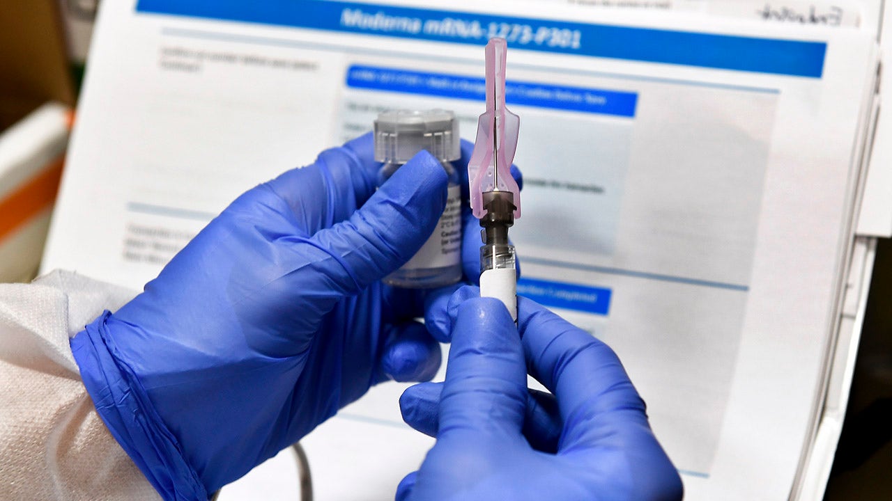FOX NEWS: LIVE UPDATES: CDC to discuss coronavirus vaccine distribution plans December 1, 2020 at 01:05AM