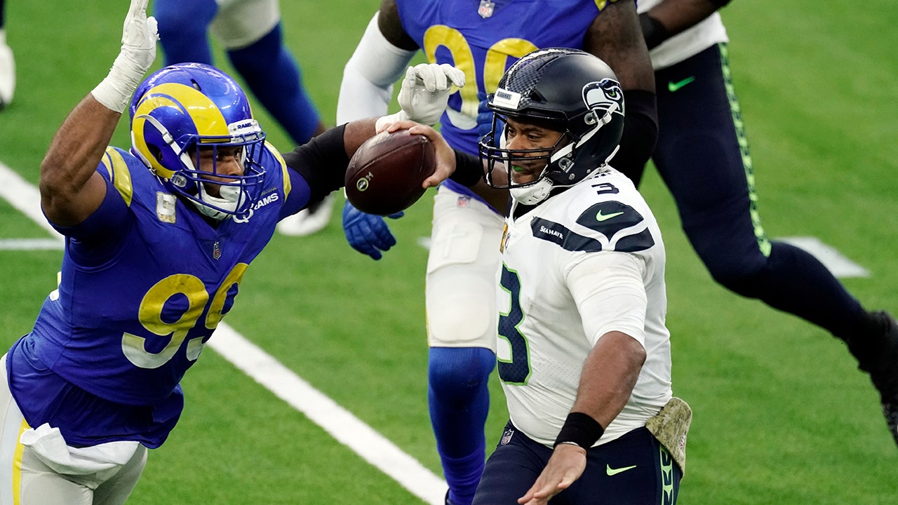 Russell Wilson has reportedly given Seahawks a trade wish list