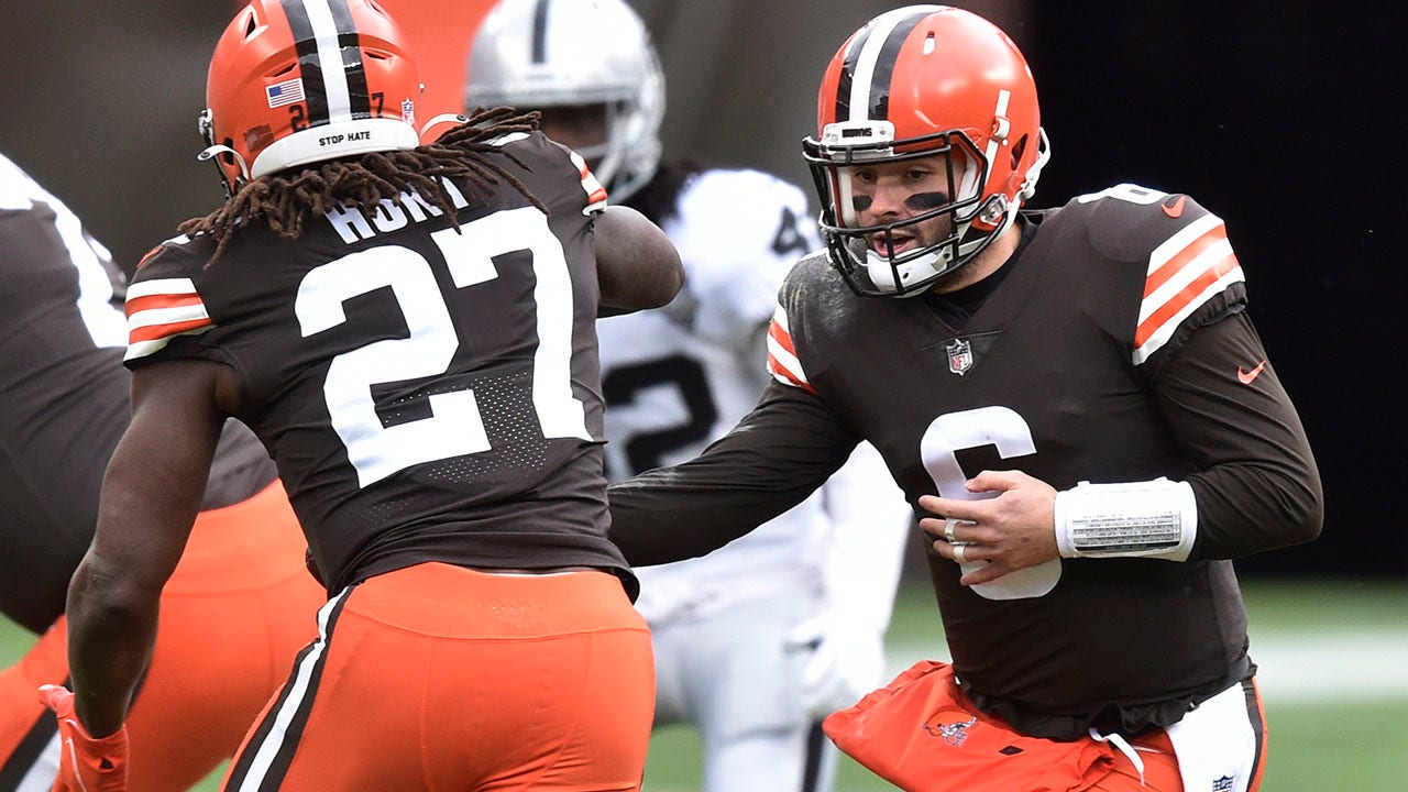 Cleveland Browns third-stringer Nick Mullens preps for another chance