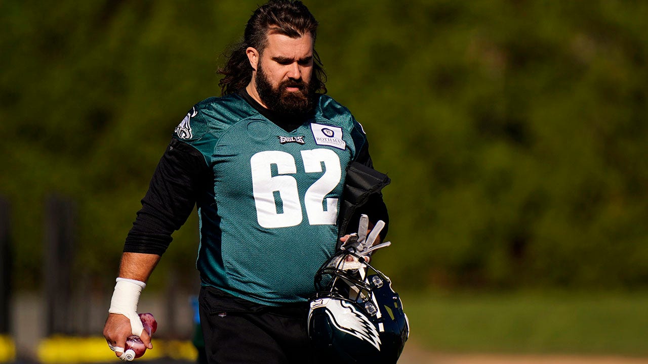 There Are Guys Counting On Me': Eagles Center Jason Kelce Set To