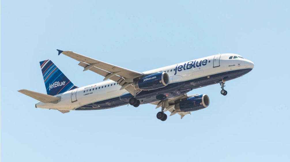 JetBlue's cheapest tickets won't come with free overhead bin storage