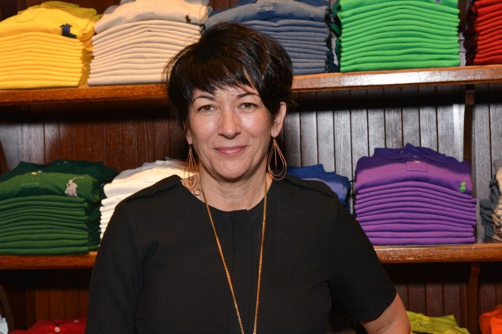 Ghislaine Maxwell orders to clean dirty and smelly prison cell