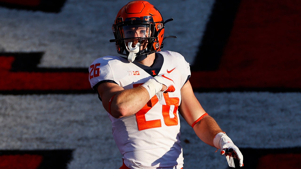 McCourt's late field goal sends Illinois past Rutgers 23-20 | Fox News