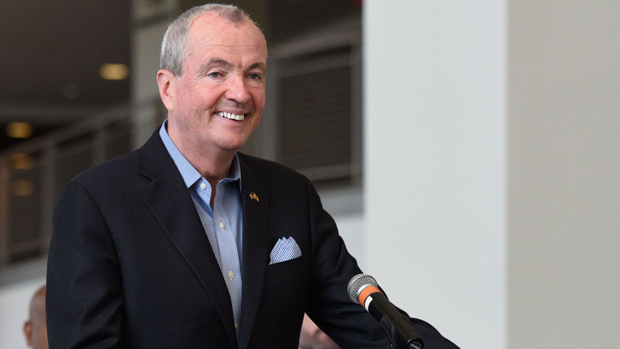 New Jersey Dem Gov. Murphy caught maskless at indoor ball: 'Let them wear masks'