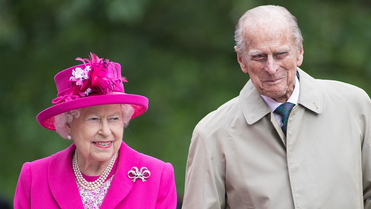 queen elizabeth and prince philip 2022