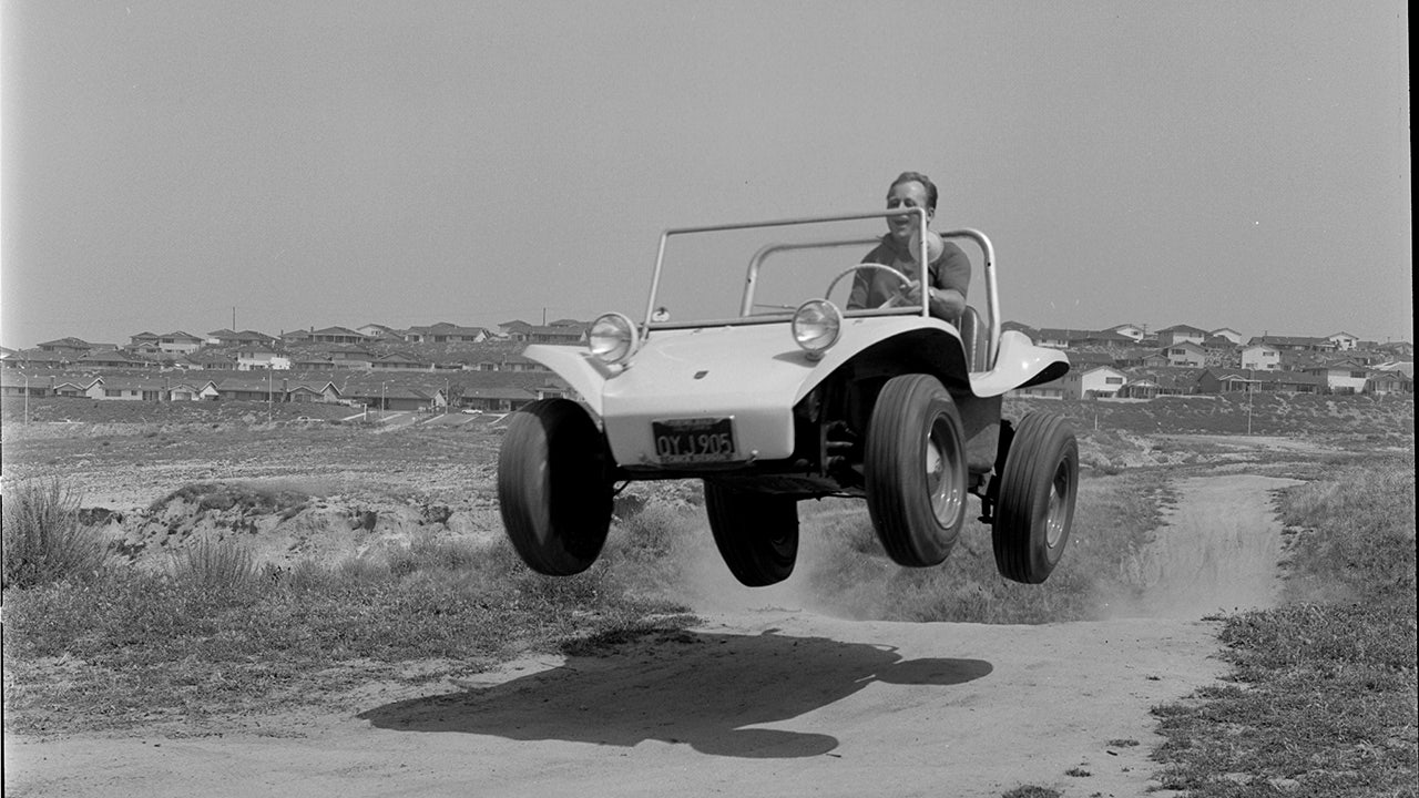 Famed dune buggy designer Bruce Meyers dead at 94