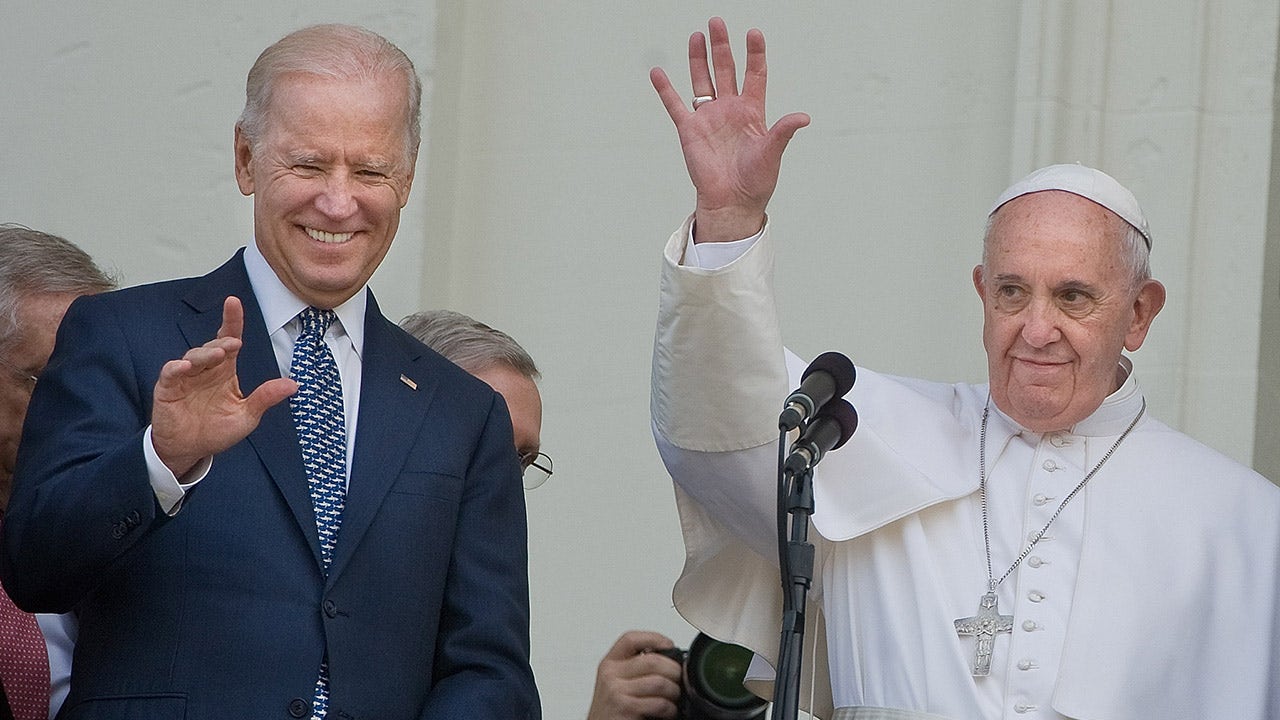 Pope Francis Congratulates Biden On Election Win During Phone ...