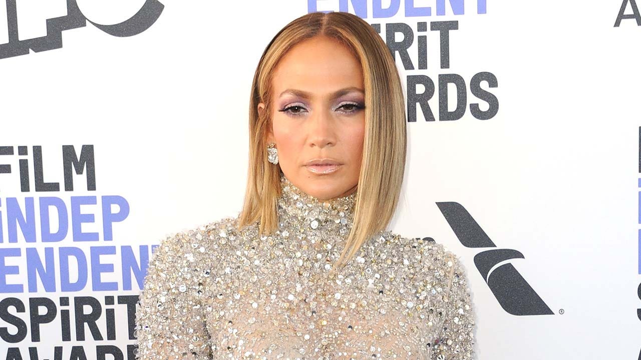 Jennifer Lopez gives off princess vibes in a beautiful blue gown: ‘Let’s go !!!!’