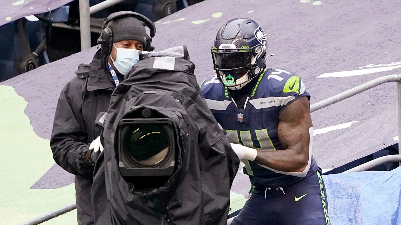 Seahawks receiver DK Metcalf received the most NFL fines in 2022 - Field  Gulls