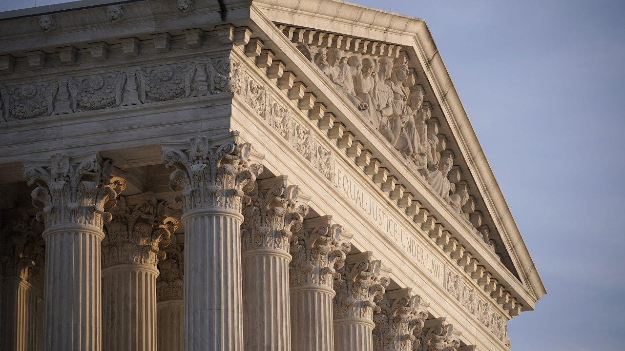 The Supreme Court blocks a California ban on indoor religious services