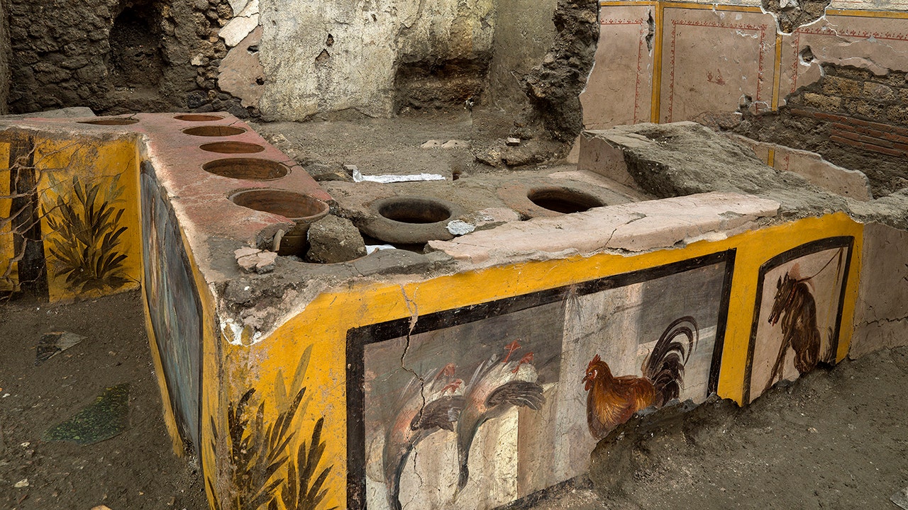 Pompeii dig reveals secrets of an unearthed fast-food restaurant