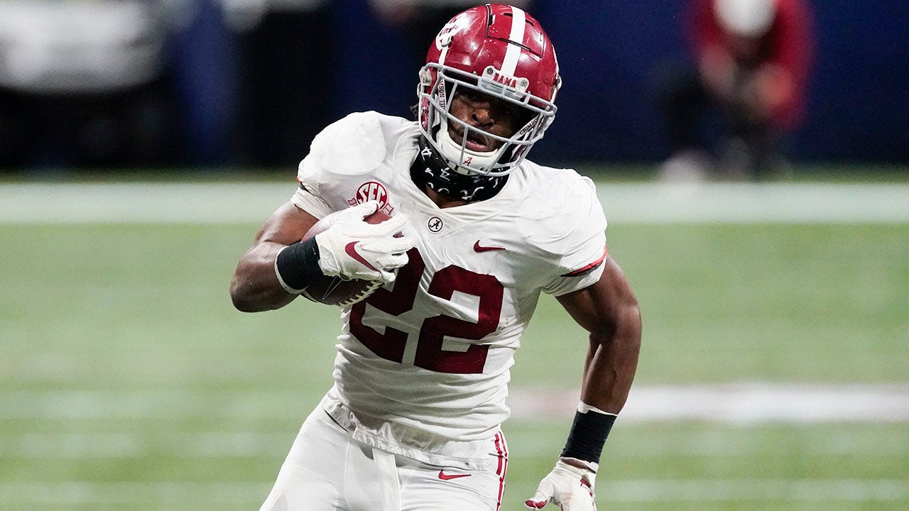 NFL Draft prospect Najee Harris drives 9 hours to support