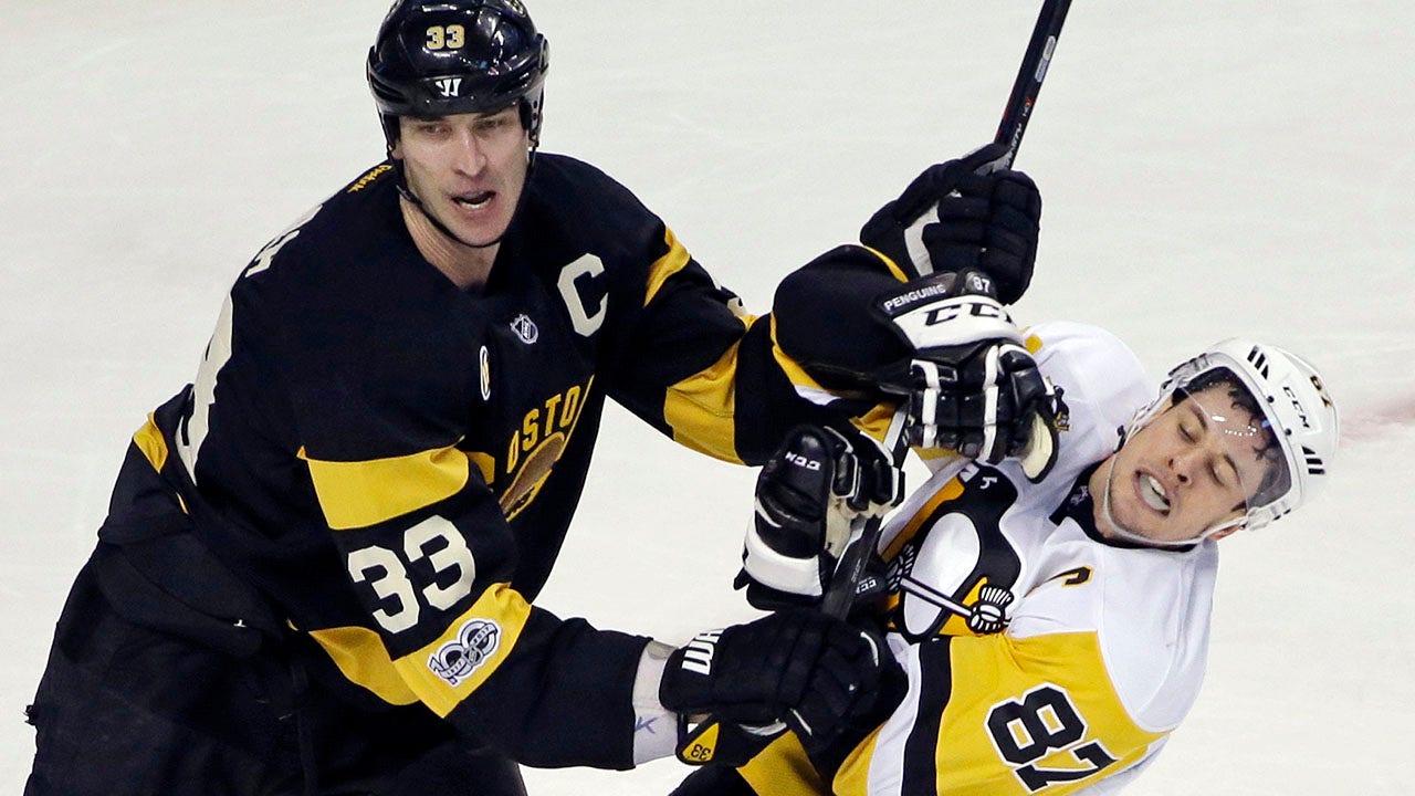 Penguins' Crosby out at least 6 weeks after wrist surgery