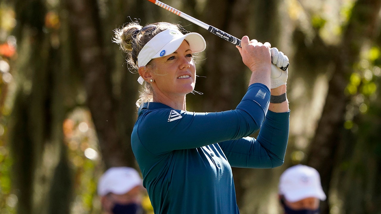 Olson comes up aces and takes 1-shot lead in Women's Open | Fox News