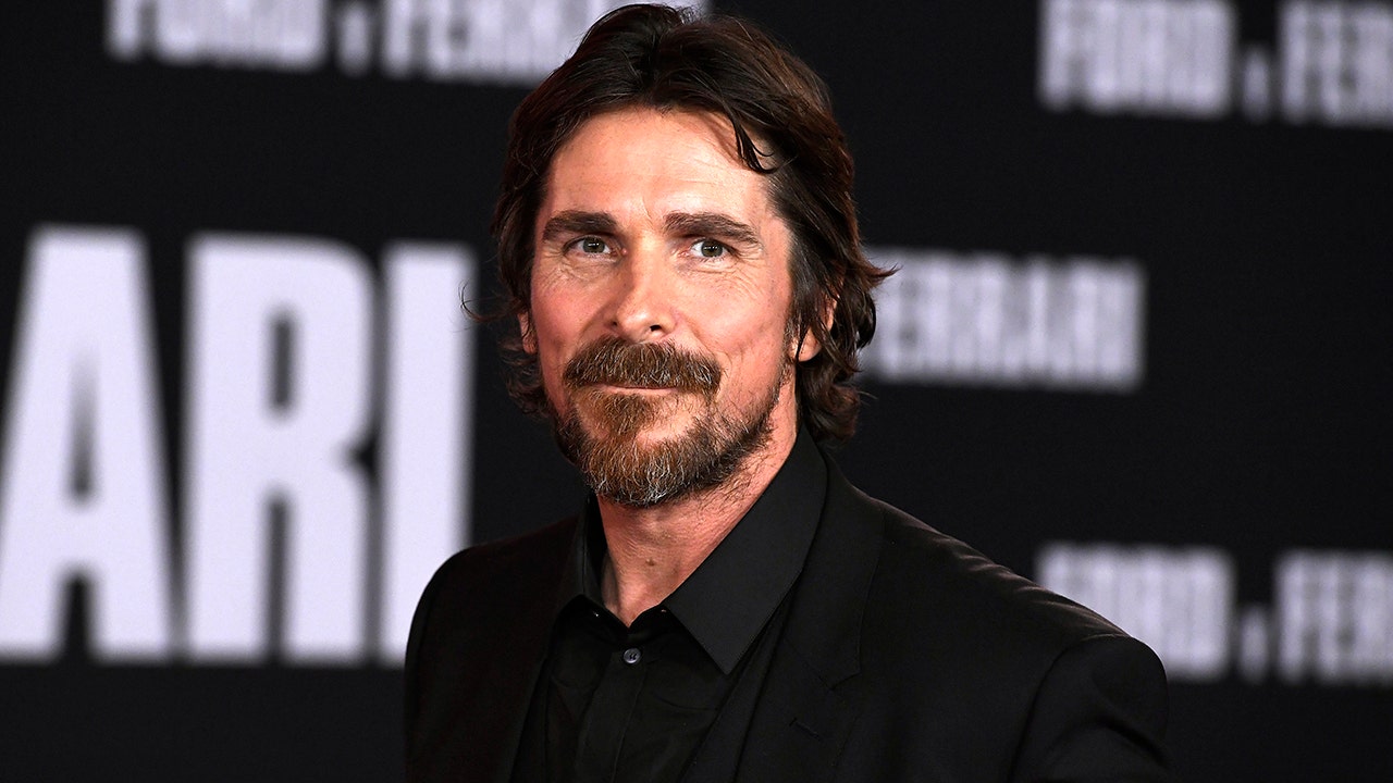 Christian Bale Officially Joins 'Thor: Love and Thunder' Cast as Villain -  Inside the Magic