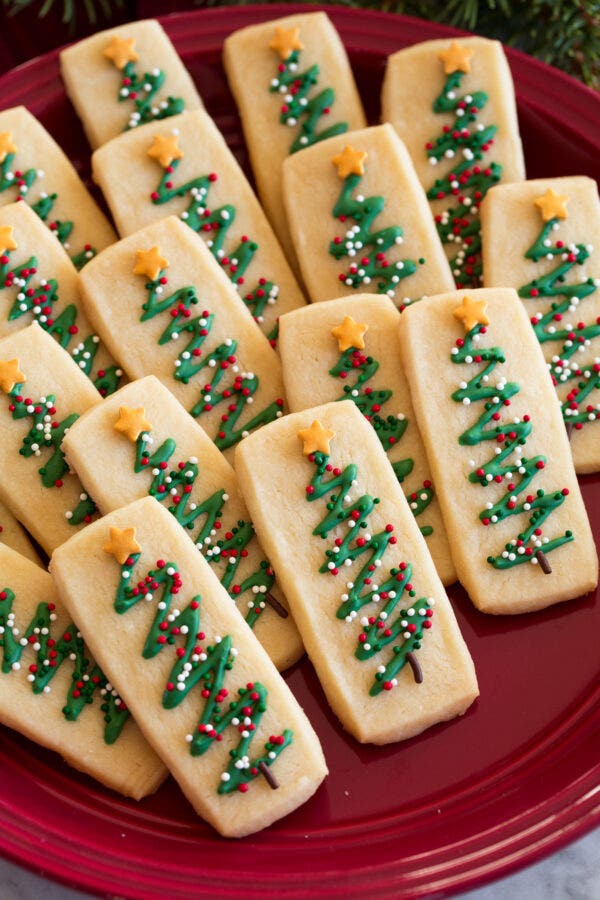 5 easy Christmas cookies to make, and then eat entirely on your own