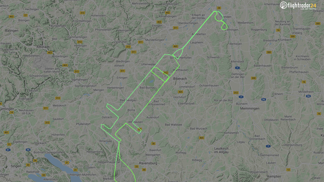 German pilot draws huge syringe on recent flight to honor coronavirus vaccination campaign