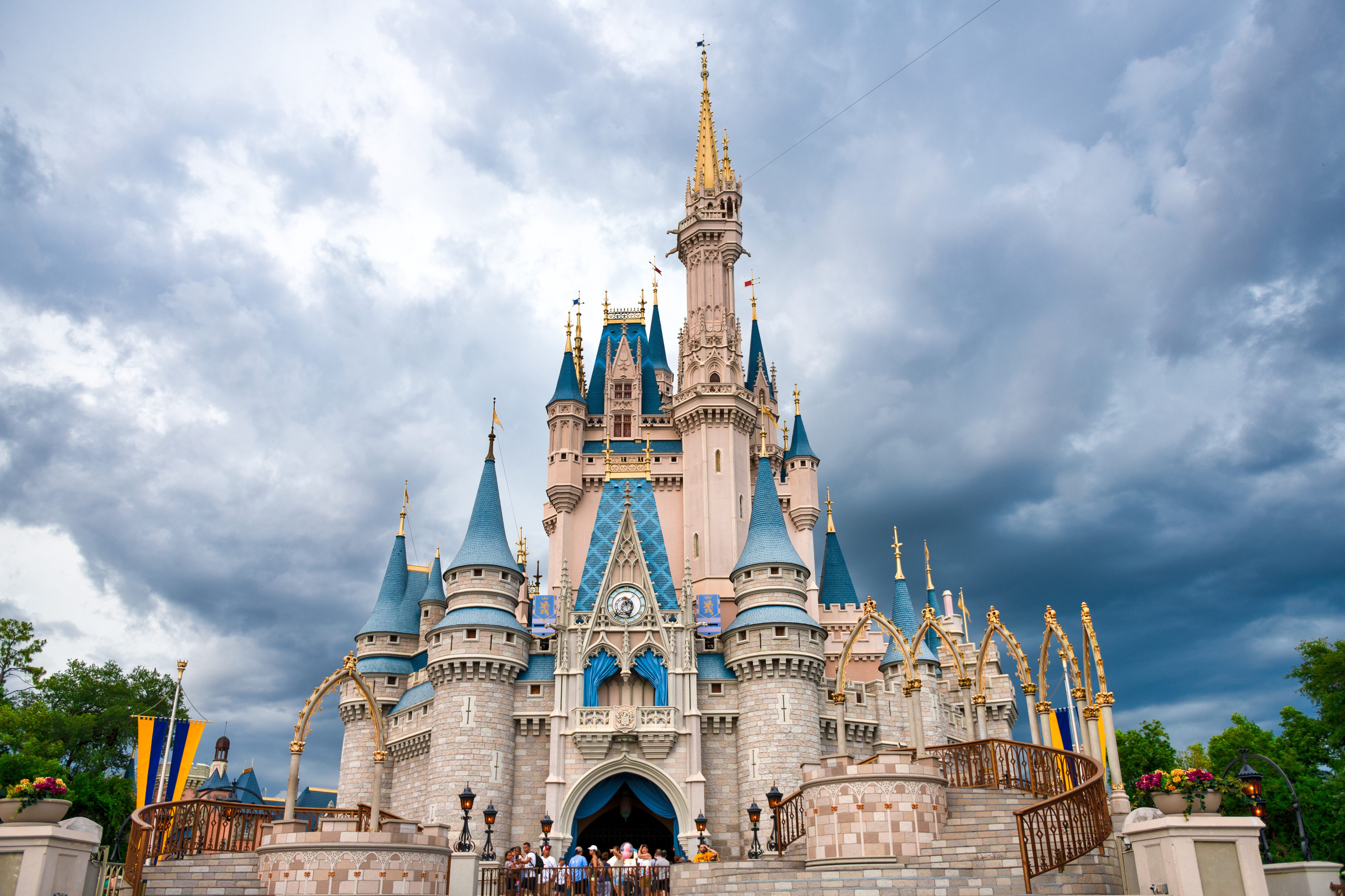 Disney World opens COVID-19 vaccine clinic for employees: 'Another option'