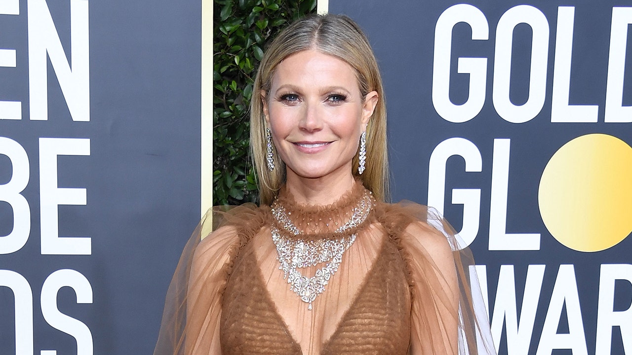 Gwyneth Paltrow reveals that she is famous, it makes her uncomfortable and confirms the departure