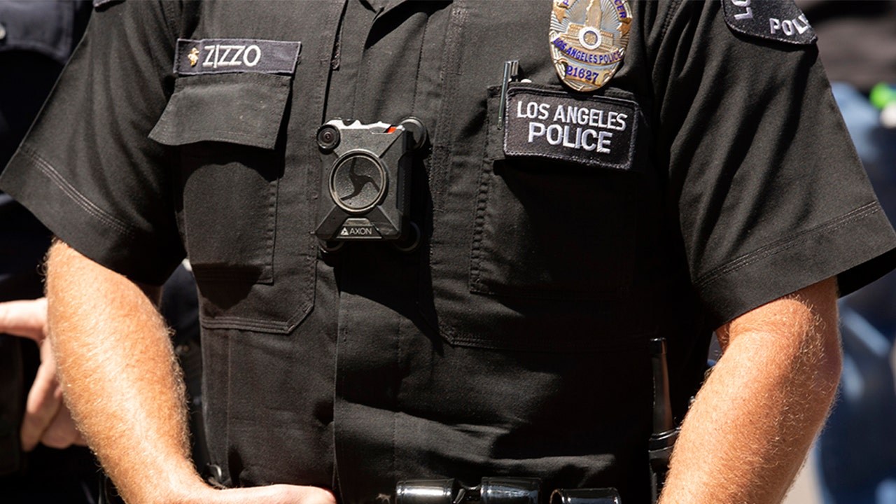 los-angeles-police-union-targeting-council-members-with-billboards-amid