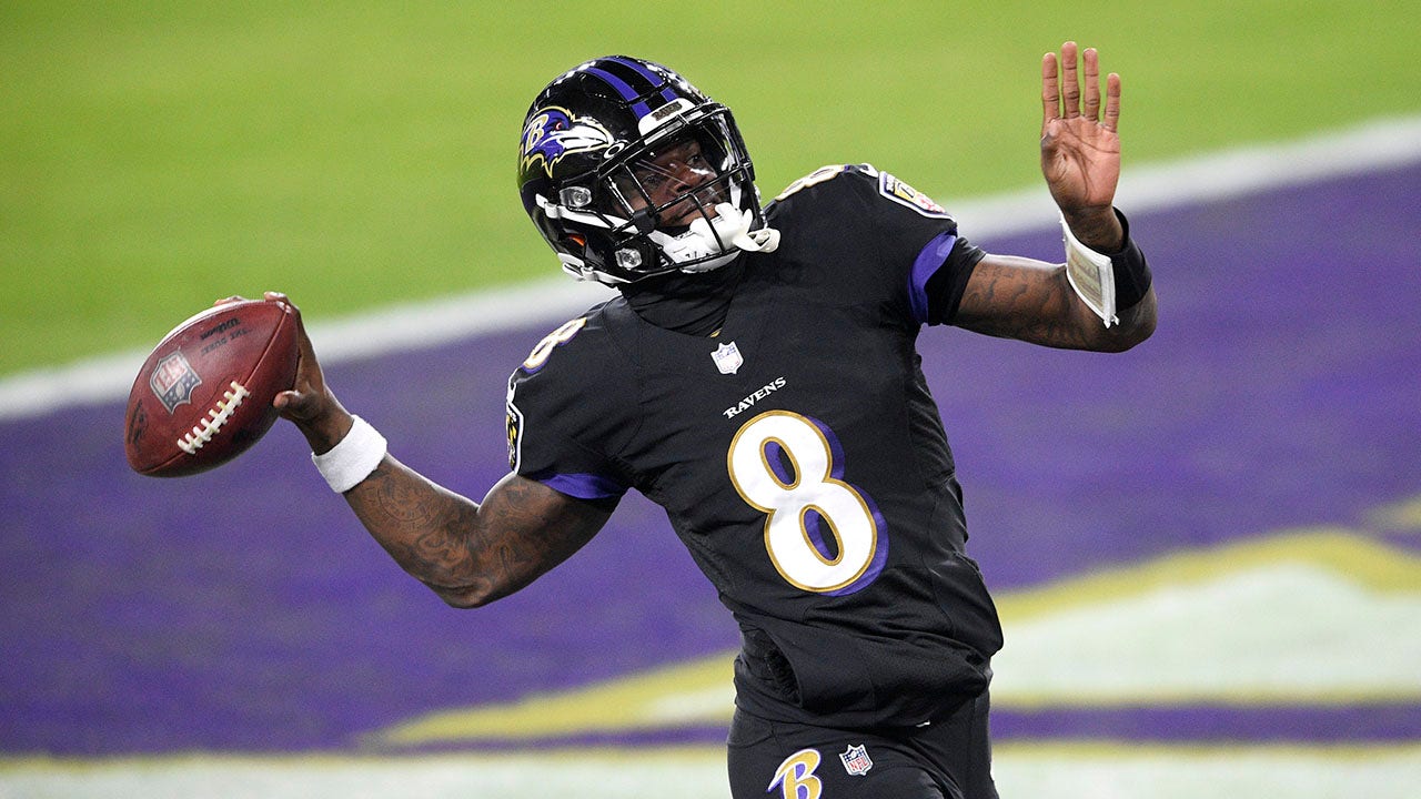 Jackson, Ravens run past Cowboys 34-17 to end 3-game slide