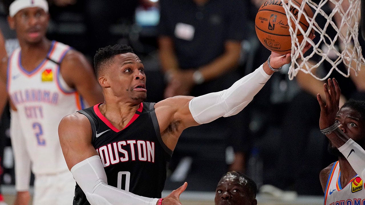 Wizards' Russell Westbrook has no plans to alter style on the floor: 'I don't have time for it'