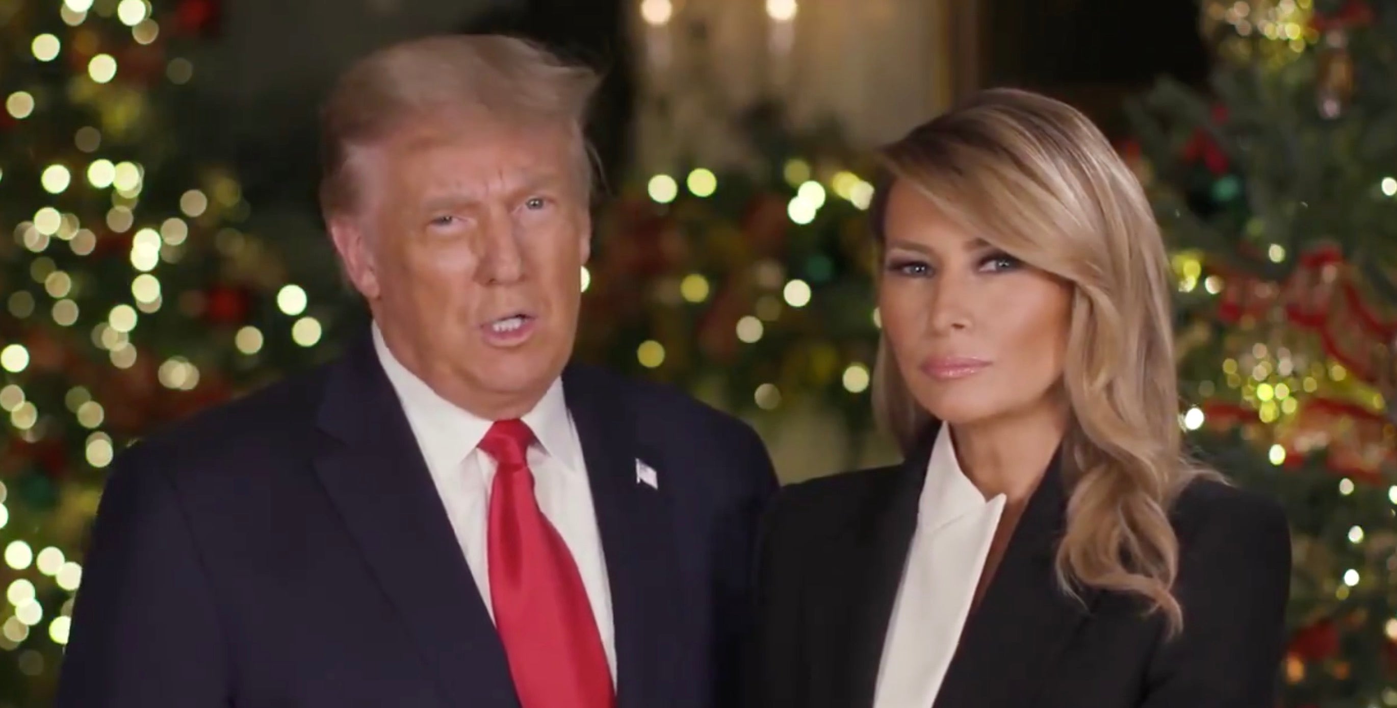 President Trump and the First Lady wish the Americans a Merry Christmas