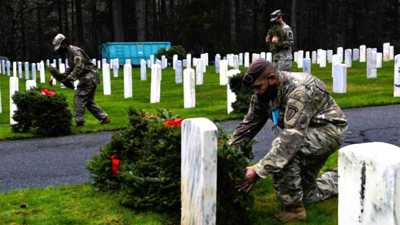 Wreaths Across America announces 2021 dates for historic parade to honor veterans