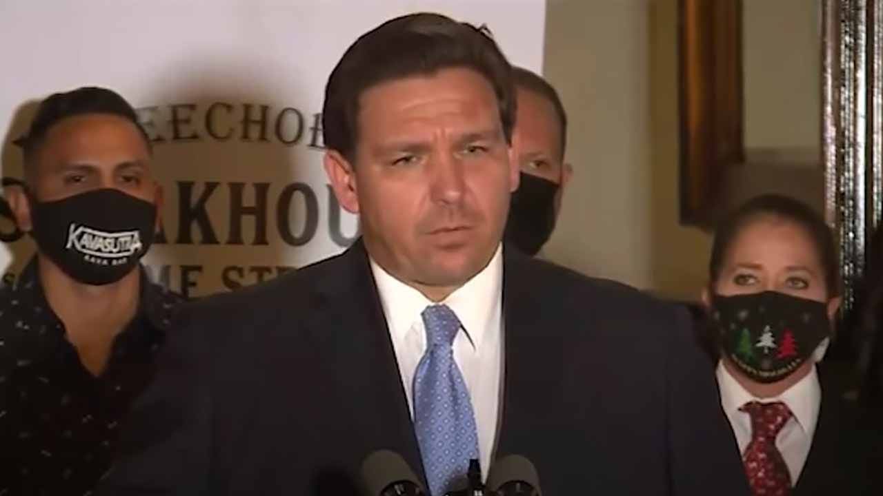 desantis-at-steakhouse.jpg