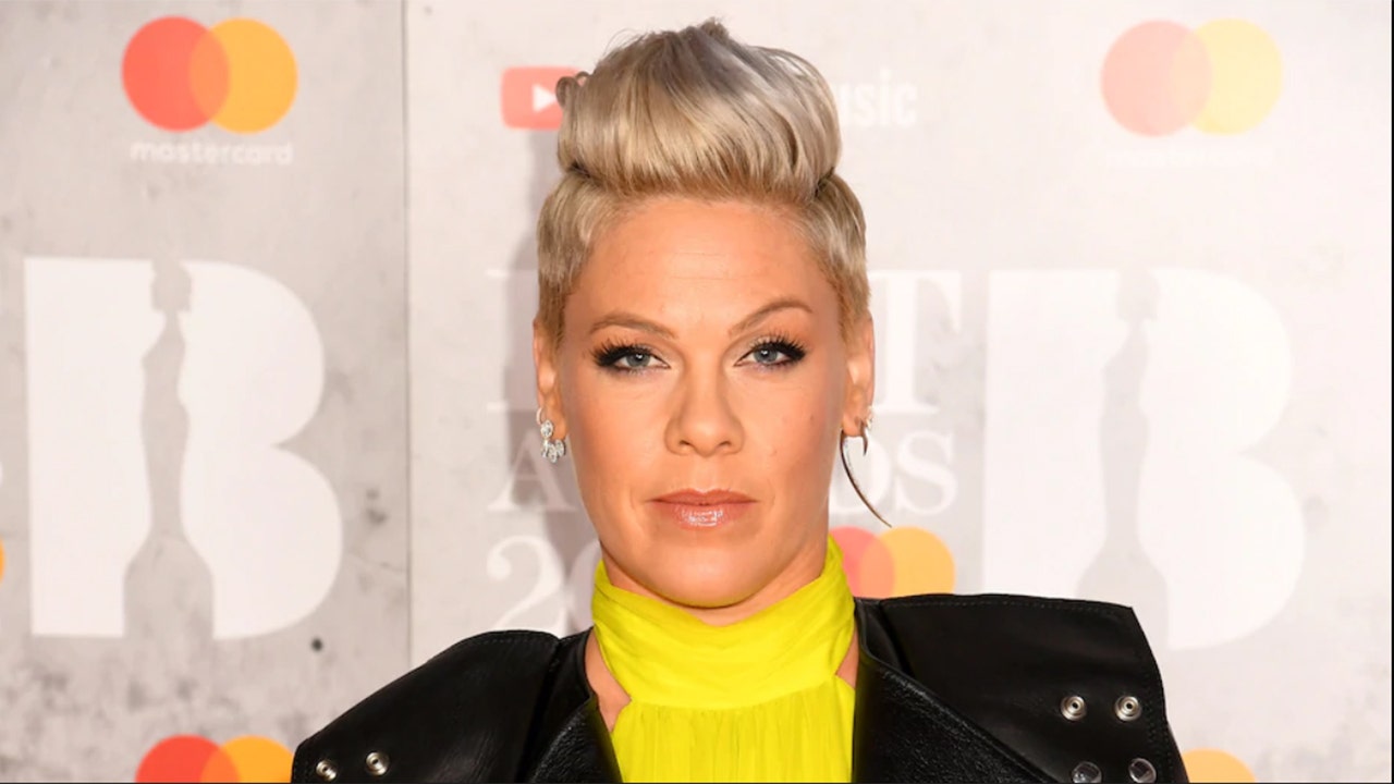 Pink mourns the loss of her father, a Vietnam veteran: 'Til forever'