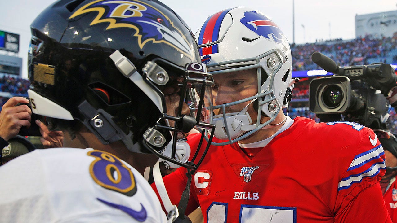 NFL playoff games should be played indoors, Hall of Famer says after Bills-Ravens  game