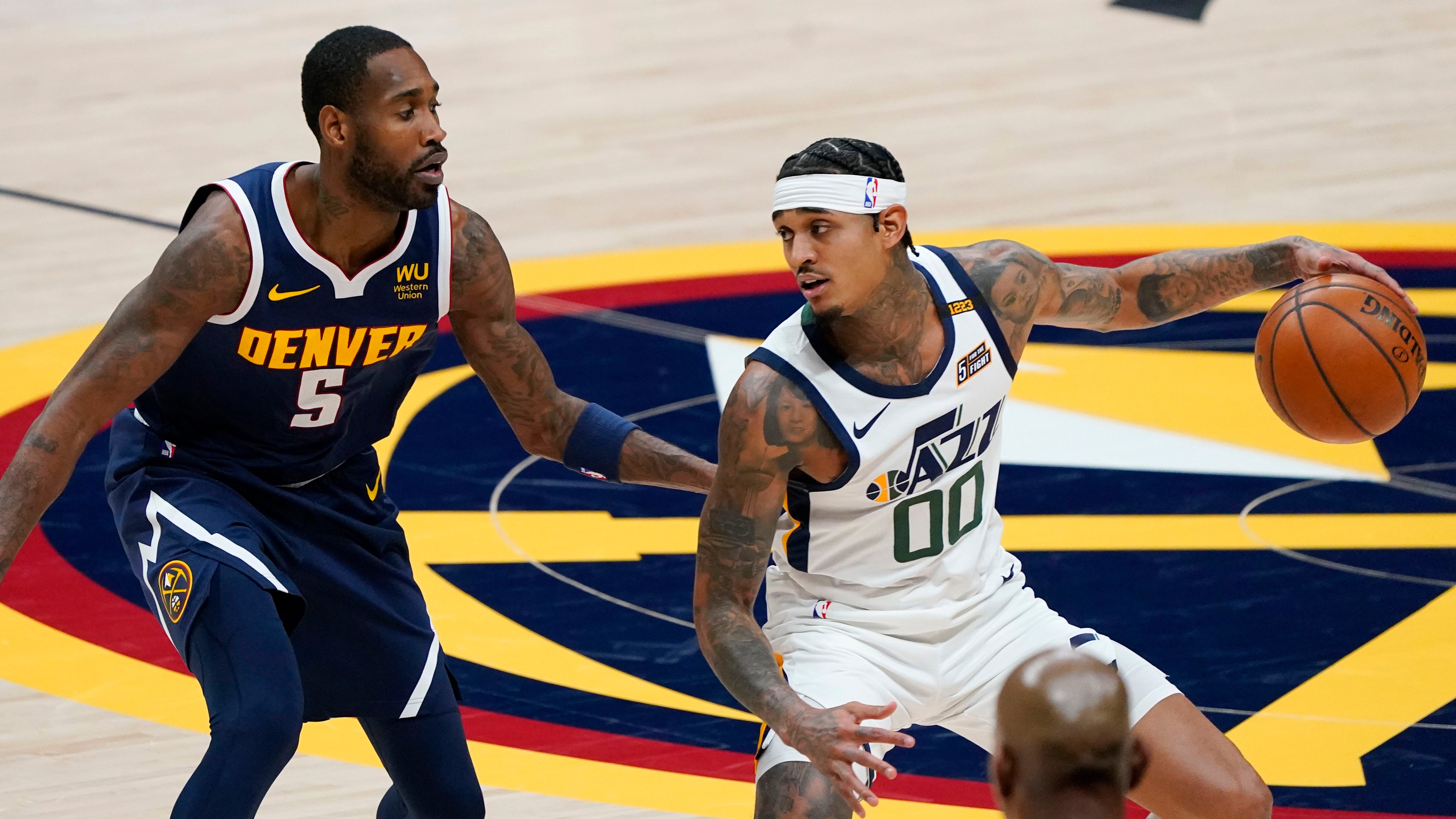 Clarkson helps Jazz to 5th straight, beat Nuggets 109-105