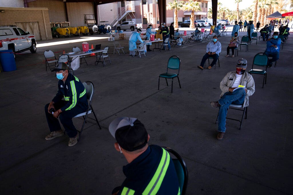 California health experts question whether state’s outdoor dining ban