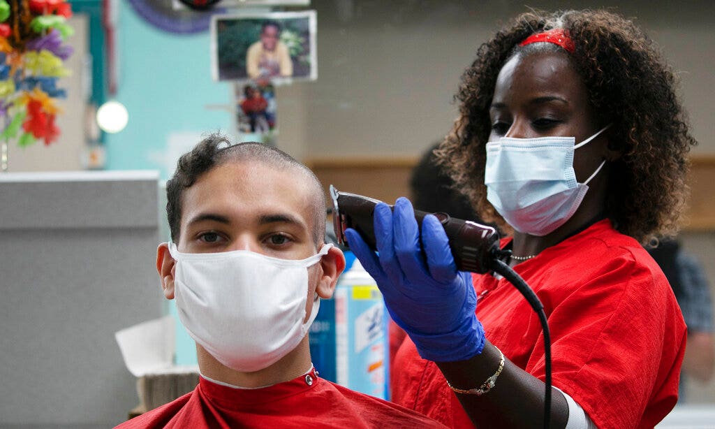 New Military Hair and Care Requirements Allow Ponytail, Nail Polish, Earrings and Extra