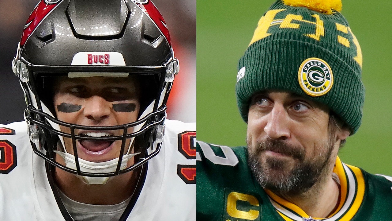 Tom Brady, Aaron Rodgers the center of attention before the NFC Championship