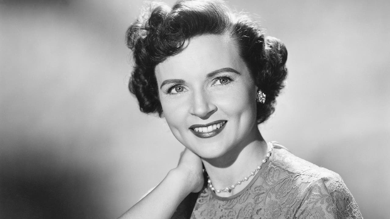 Betty White: A look at the 'Golden Girls' star's life, career on what ...
