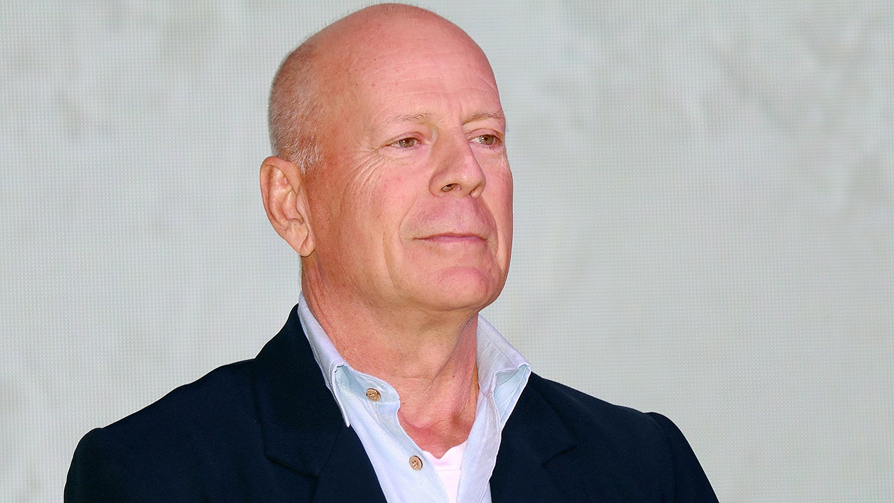 Bruce Willis and the cruelty of aphasia