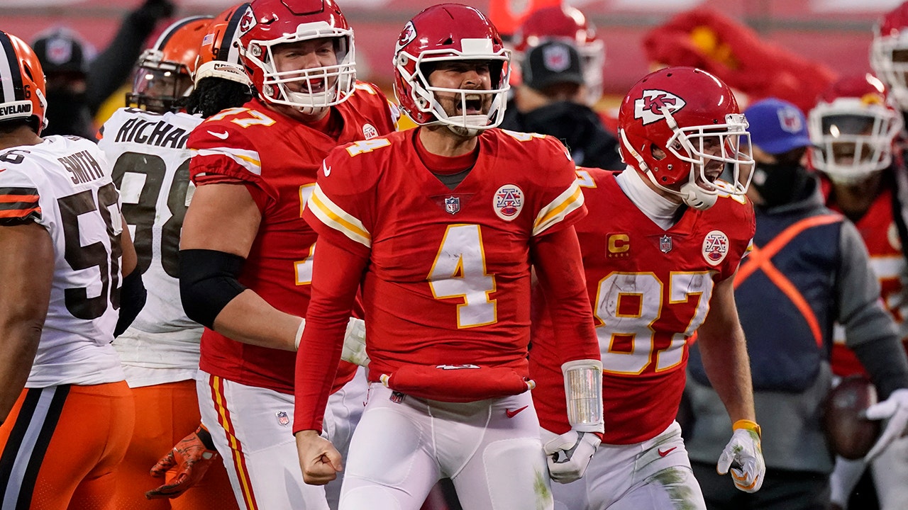 Chiefs’ Chad Henne lost the popular hashtag after winning the Browns in the playoffs