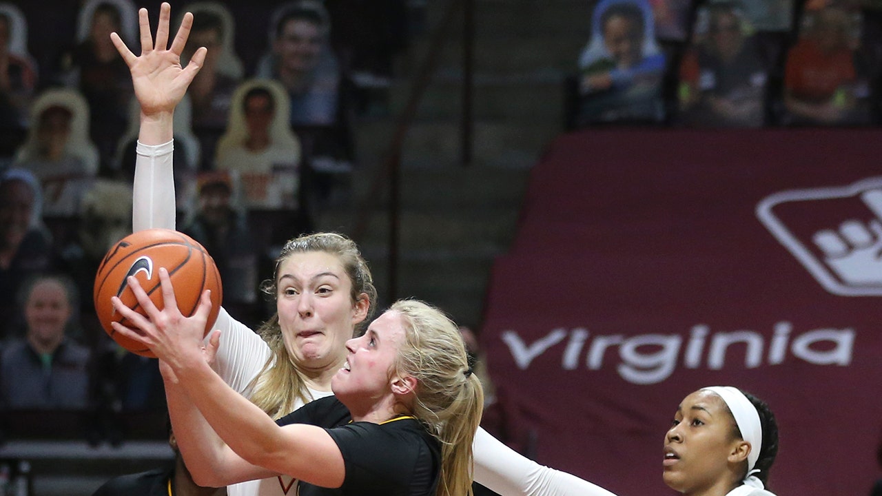 Evans, No. 2 Louisville women survive test at Virginia Tech